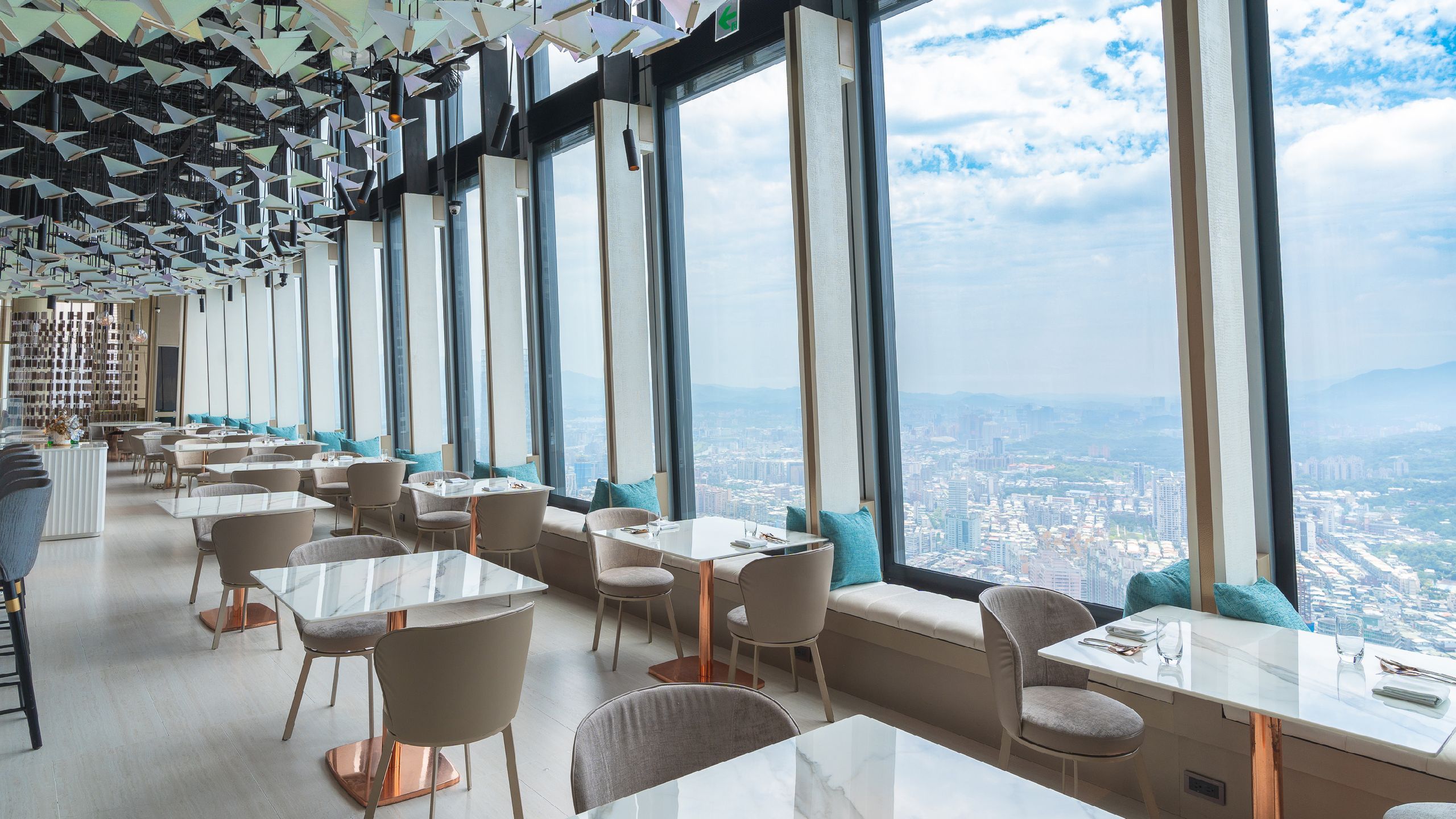 侯布雄法式餐廳